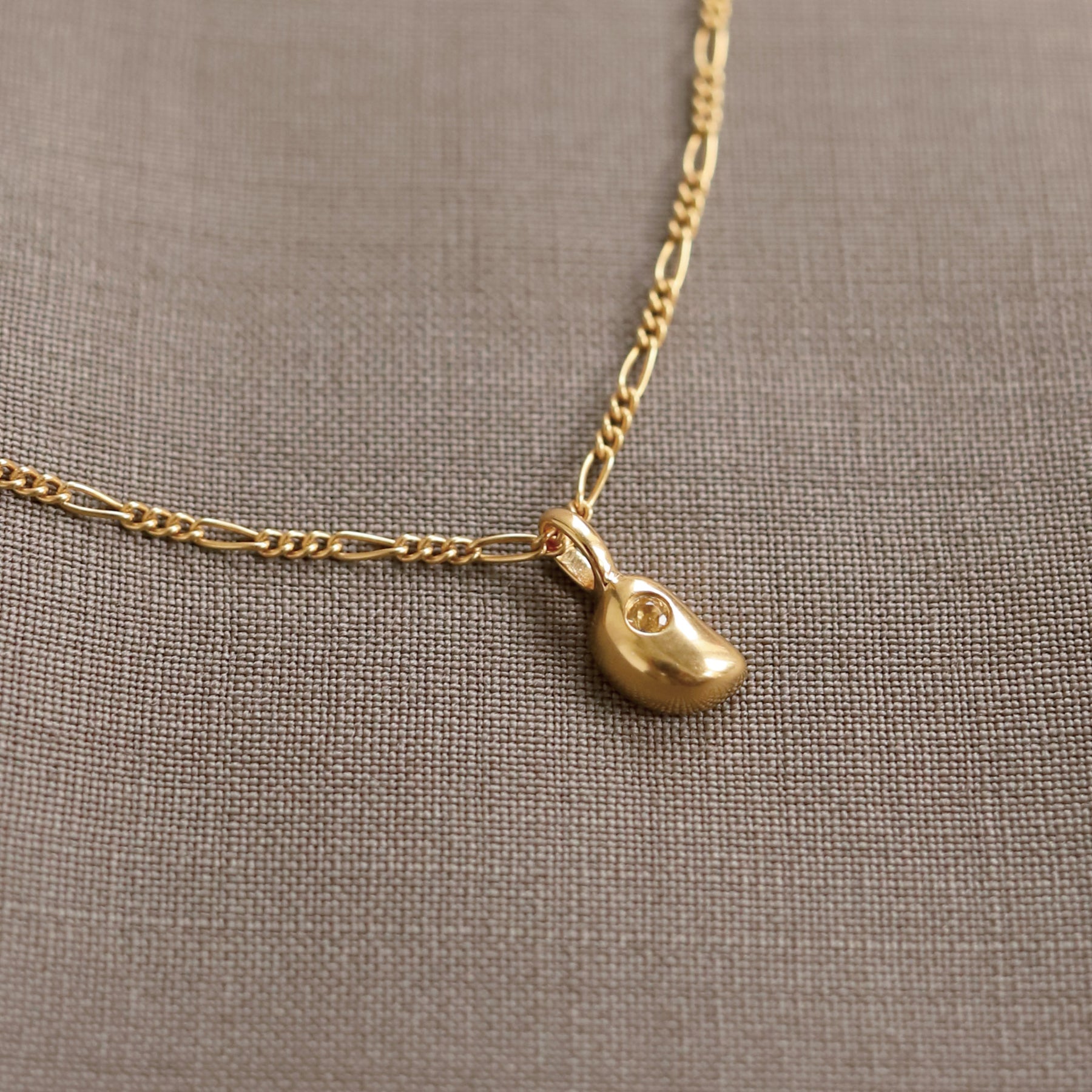 swim charm GD
