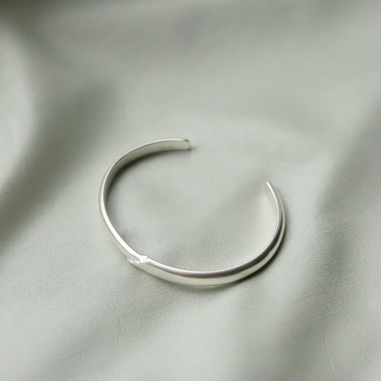 yoke bangle SV-S-
