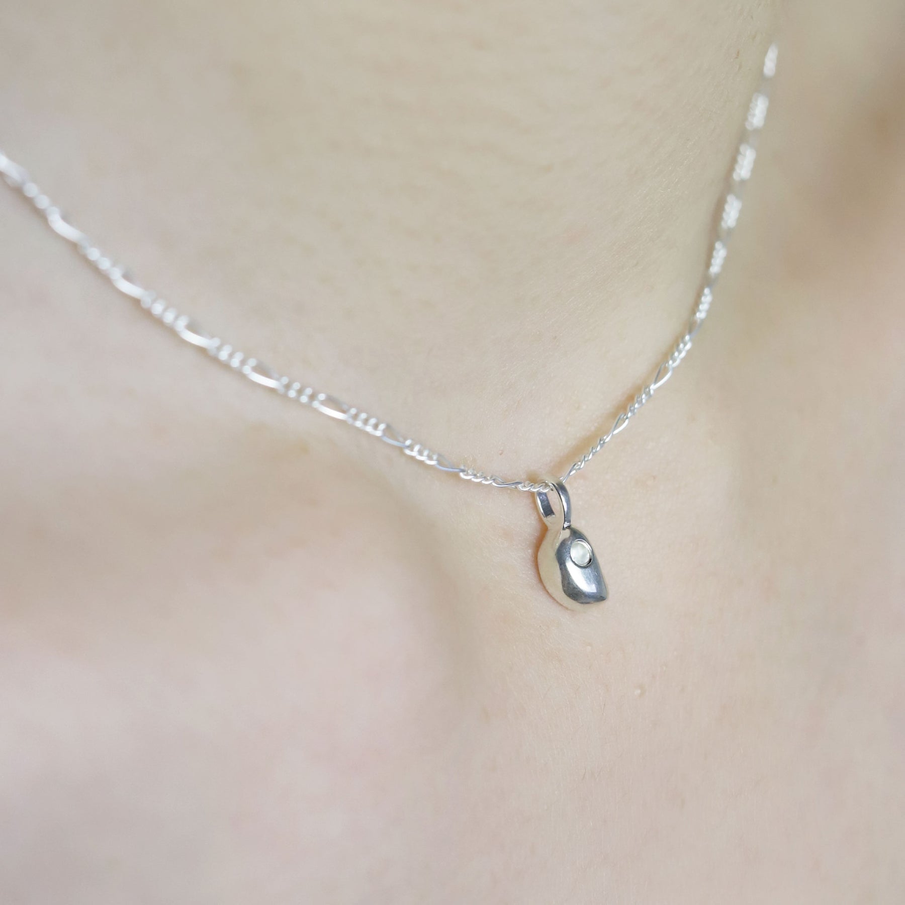 swim charm SV(Jan/Feb/Mar/Jun/Aug/Oct/Nov/Dec)