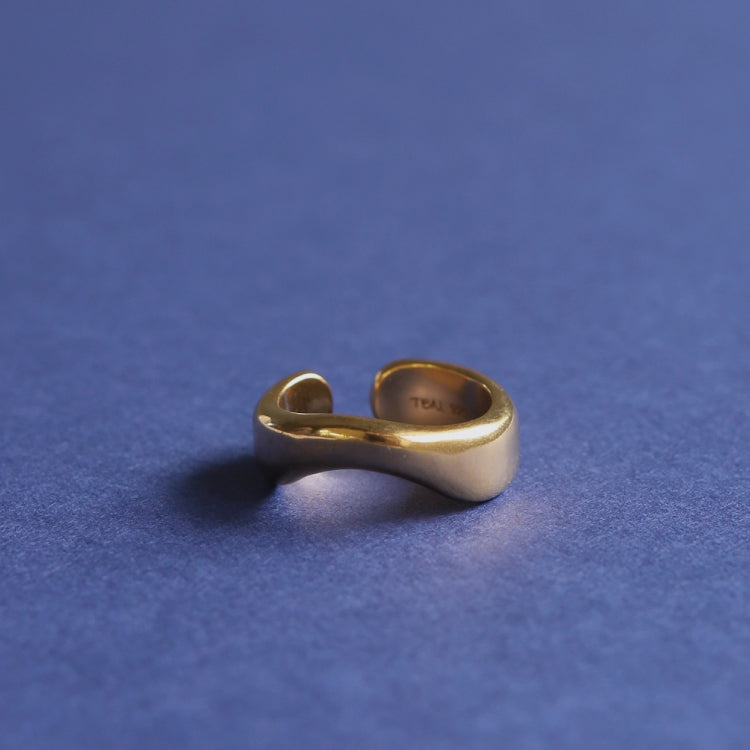 【moment】tilt ring