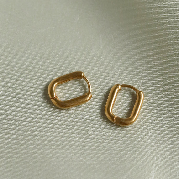 oblong pierce GD