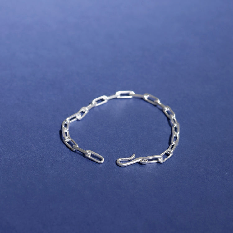 grid bracelet