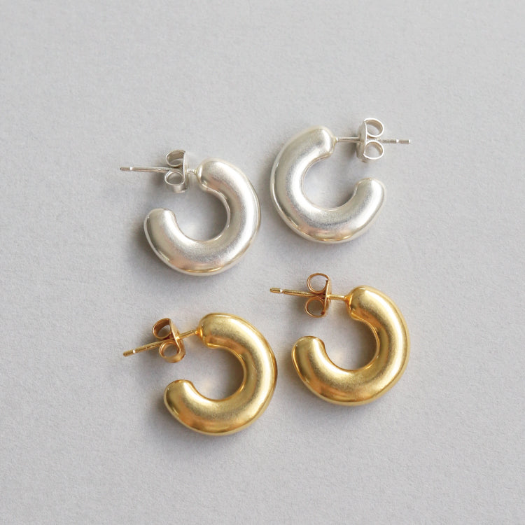 【moment】bagel pierce