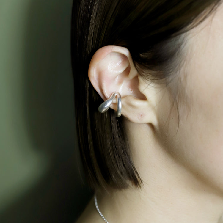 drip earcuff SV