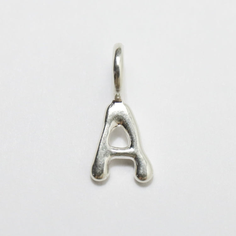 【NEW ITEM】Drawing alphabet charm SV