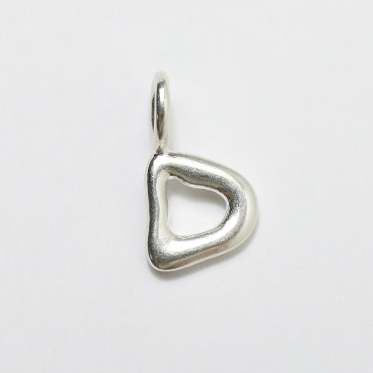 【NEW ITEM】Drawing alphabet charm SV