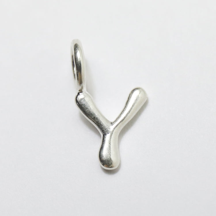 【NEW ITEM】Drawing alphabet charm SV