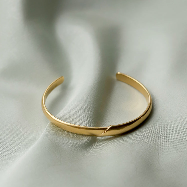 yoke bangle GD