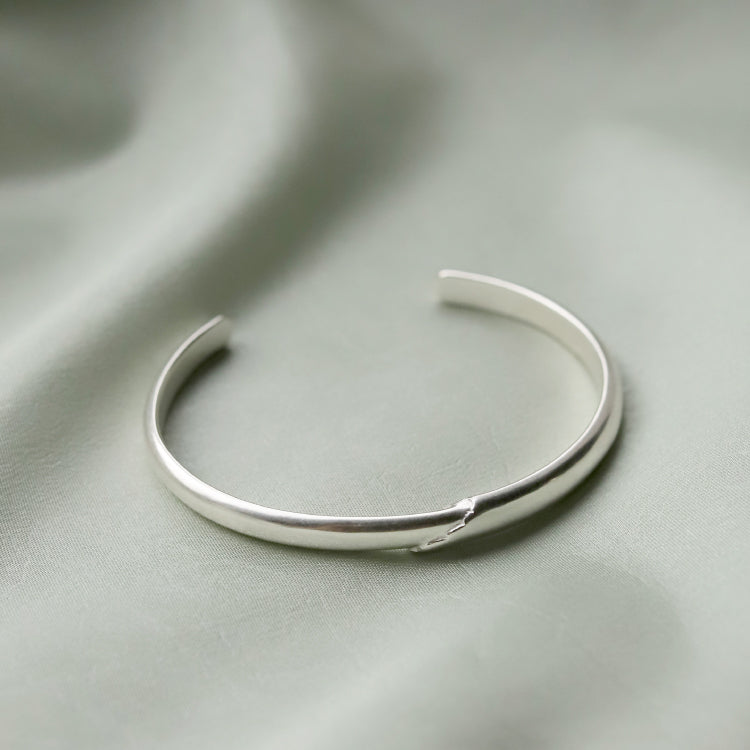 yoke bangle SV-M-