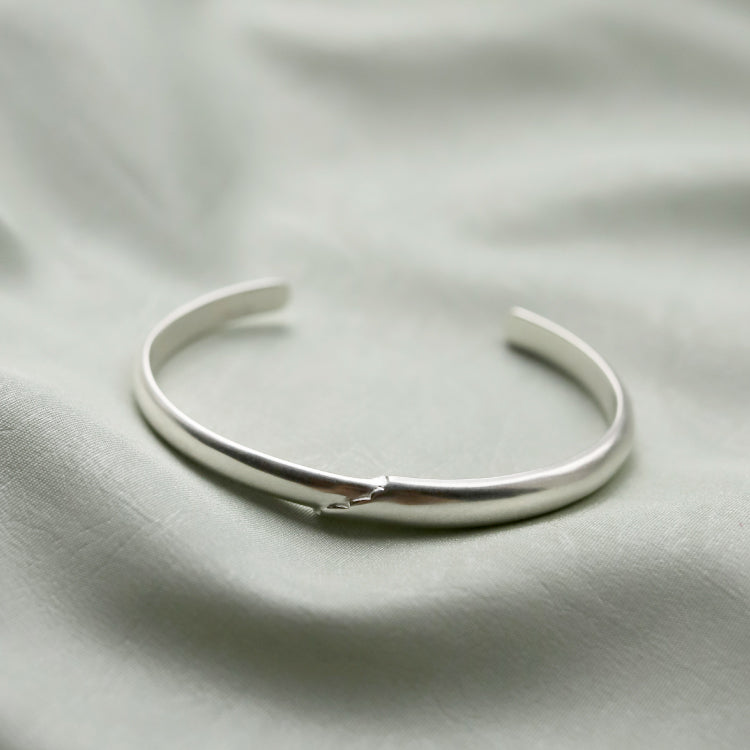 yoke bangle SV-M-