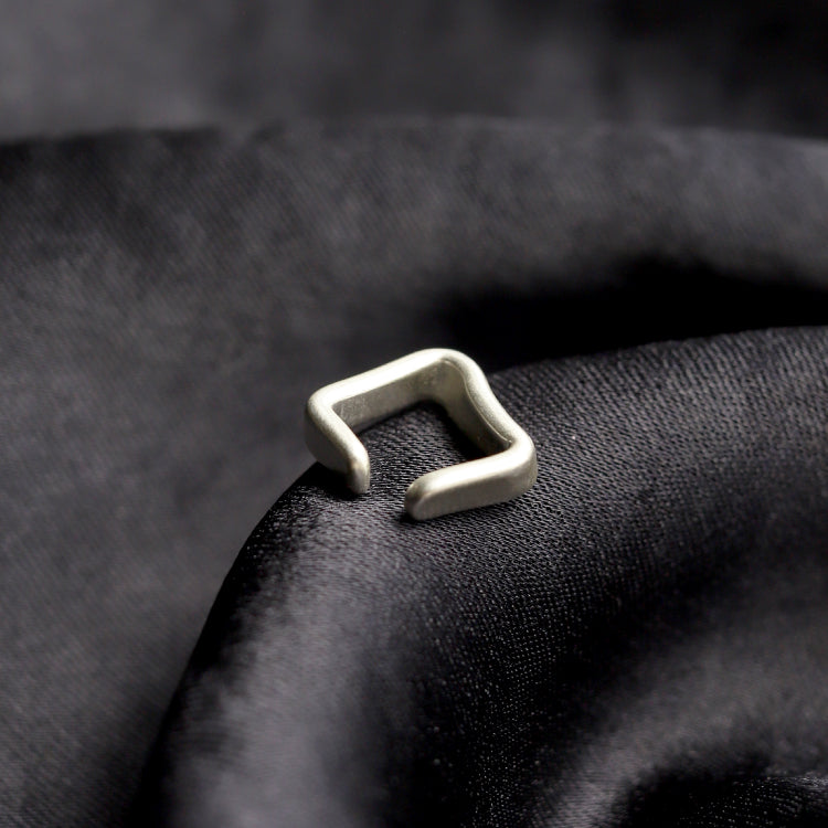 【Recall coming soon…】dent earcuff SV