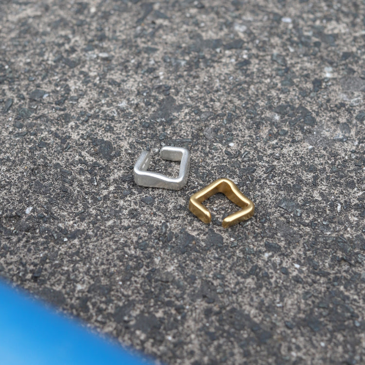 【Recall coming soon…】dent earcuff SV