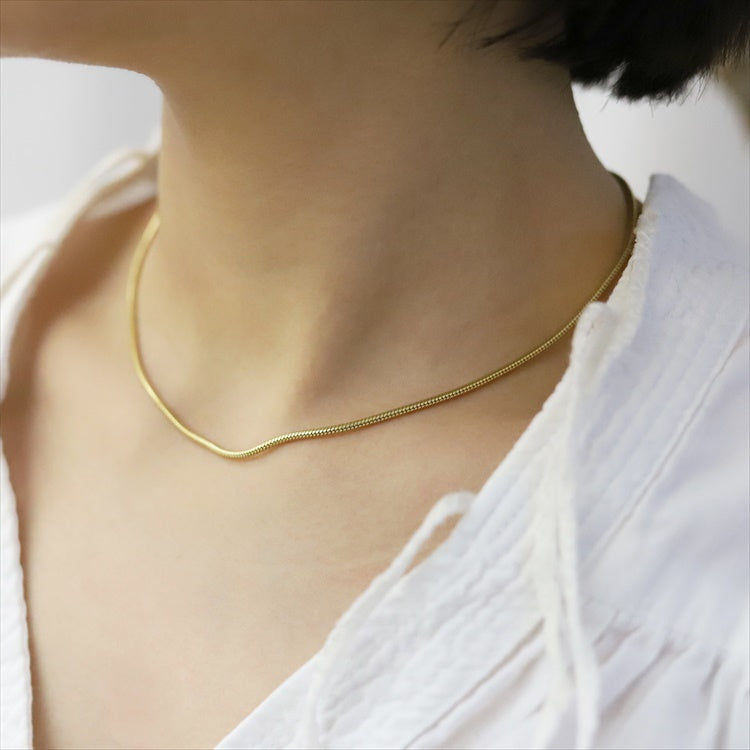 round snake choker