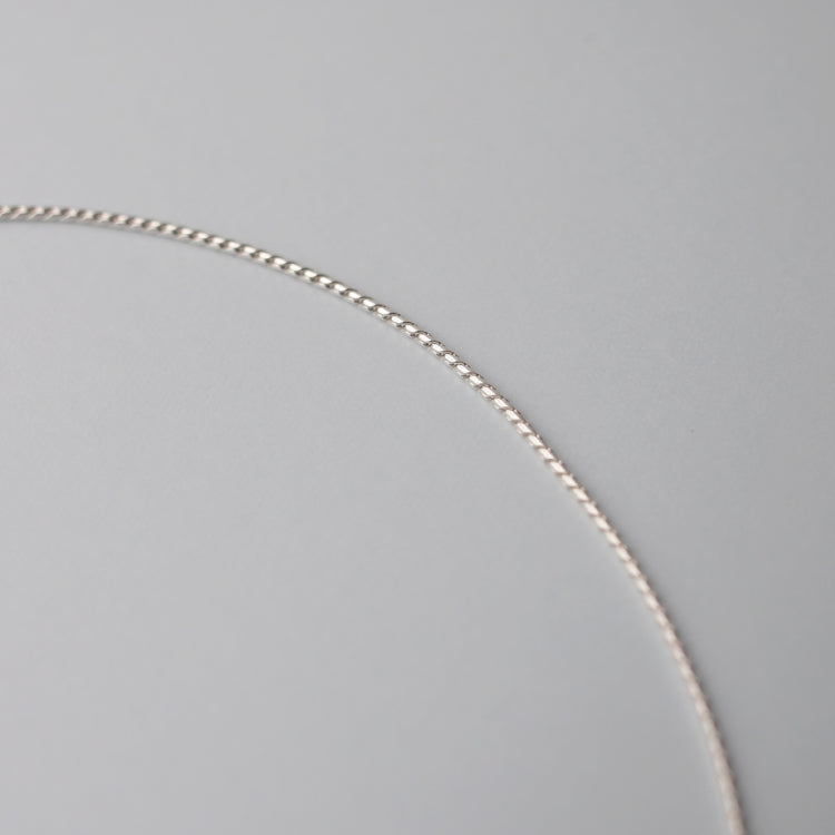 twise chain necklace