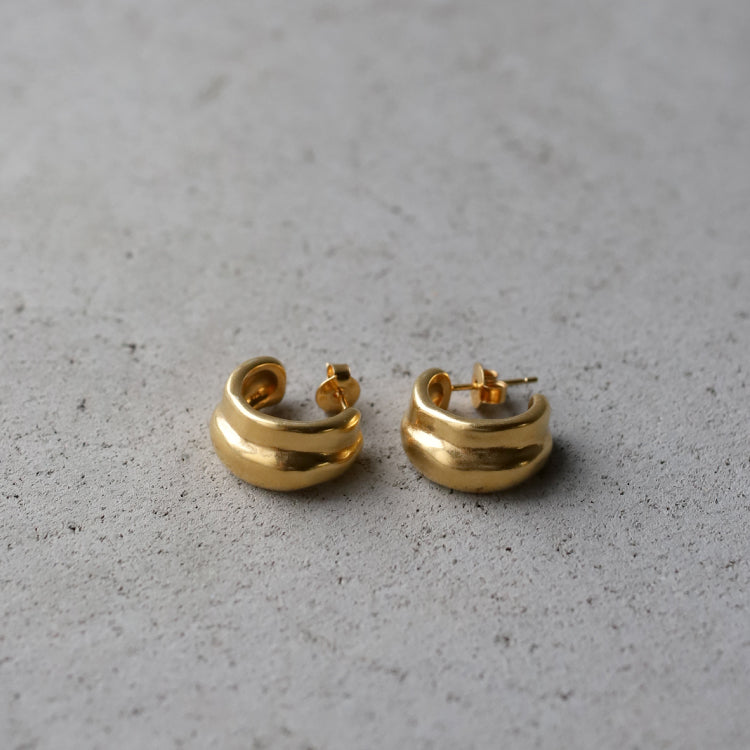 ソギーピアス GD