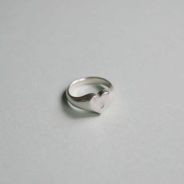 H signet ring SV