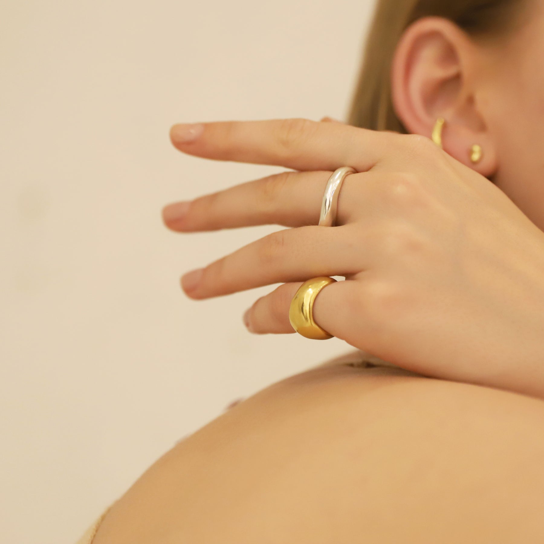 plump pinky ring GD