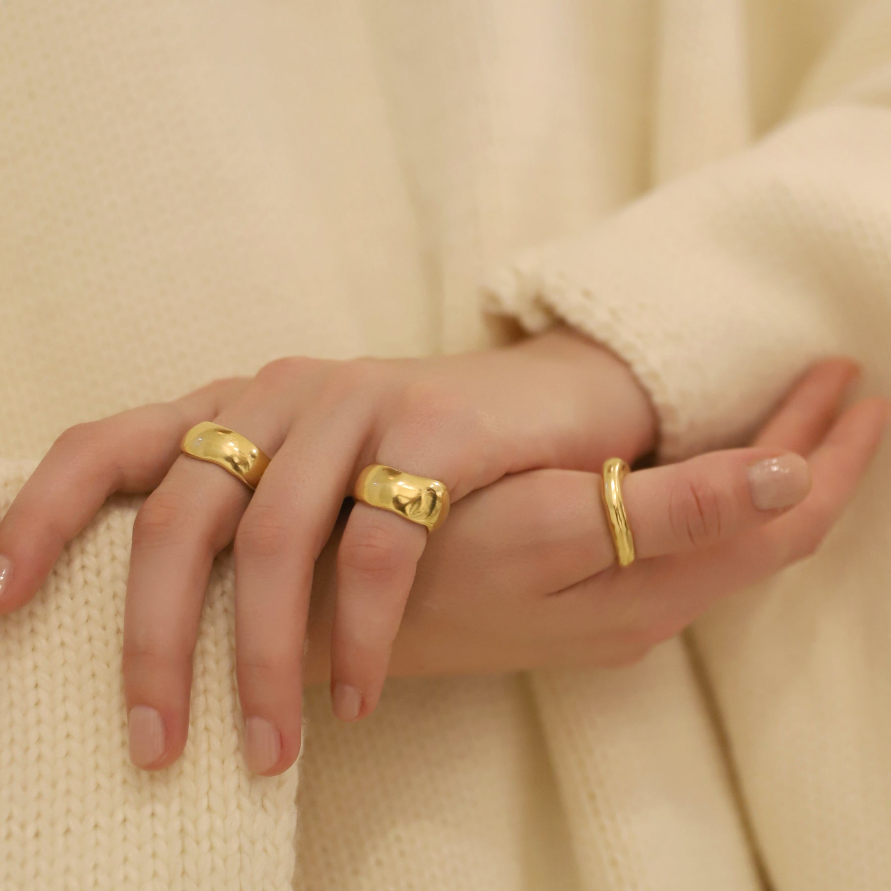 plump pinky ring GD
