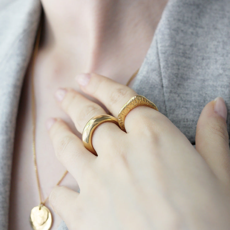 oval ring