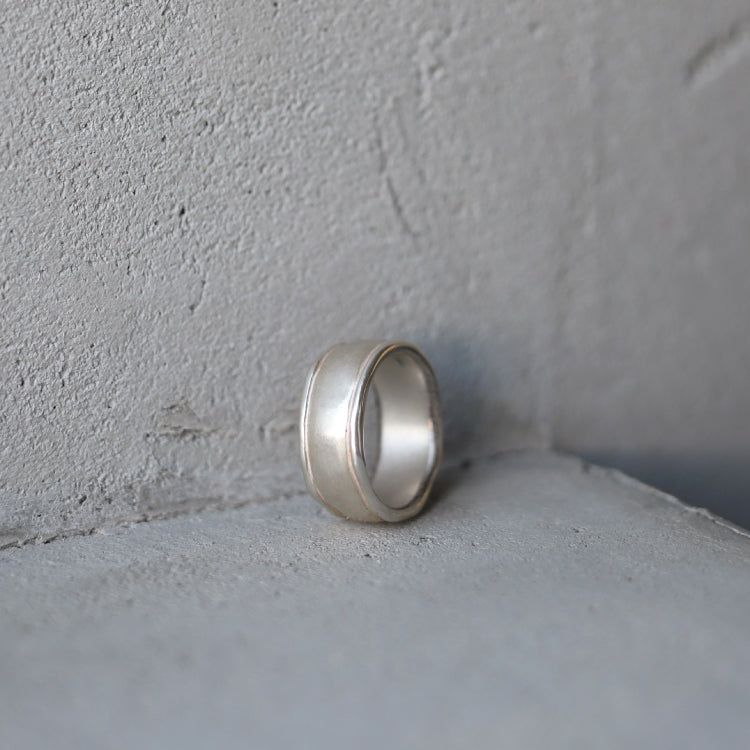 ebb ring
