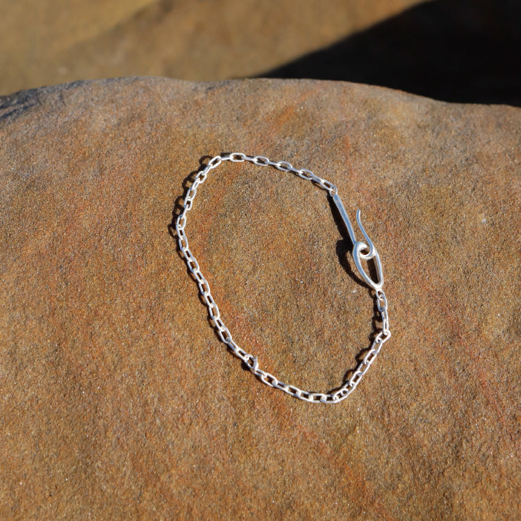 bind bracelet SV