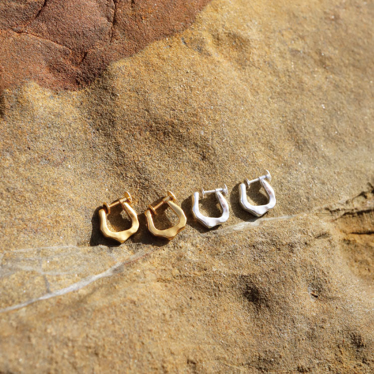 simmer earrings