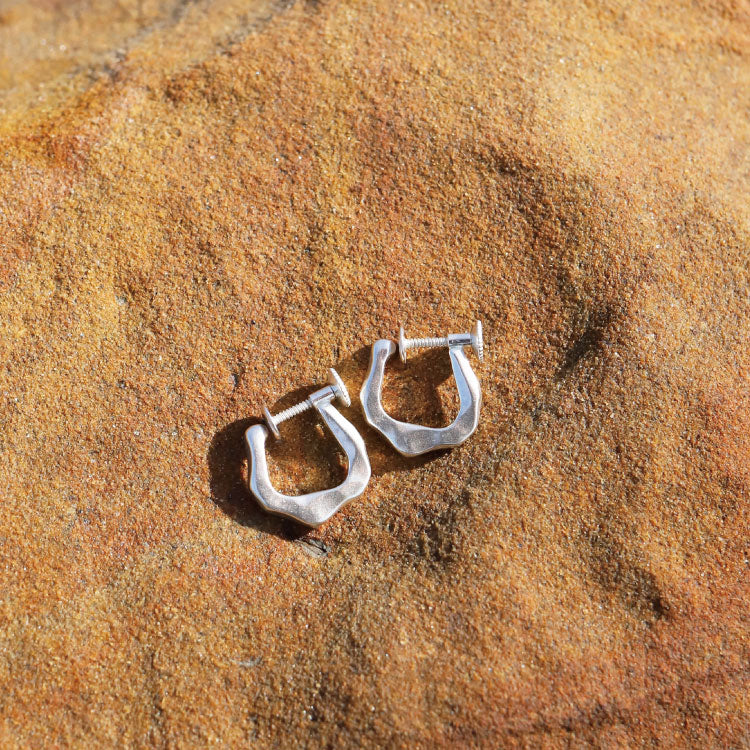 simmer earrings