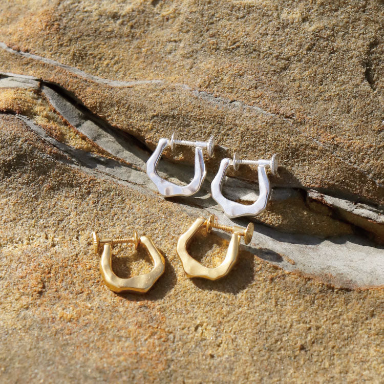 simmer earrings