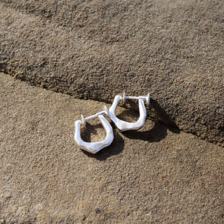 simmer earrings