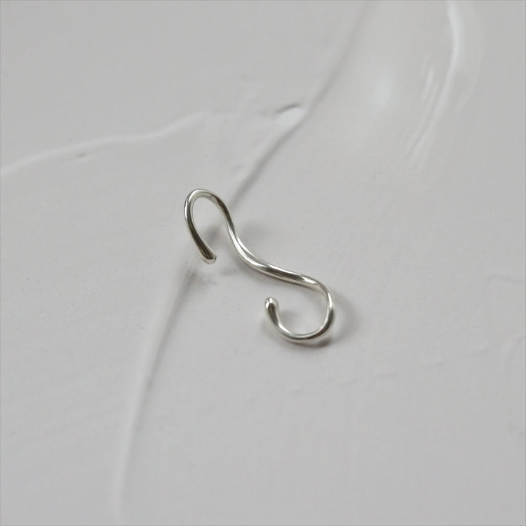 【SALE】フルーエントイヤーカフ SV