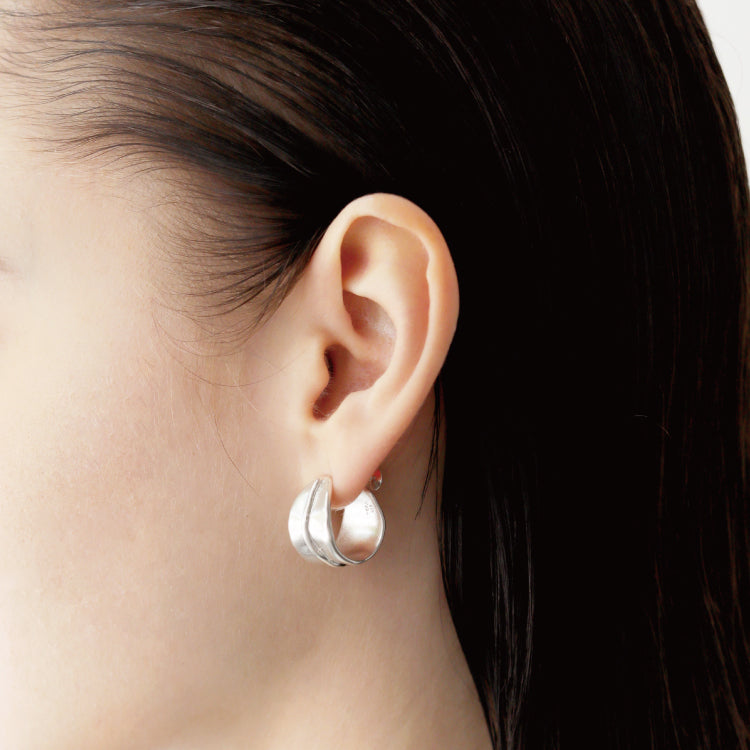 elm earrings