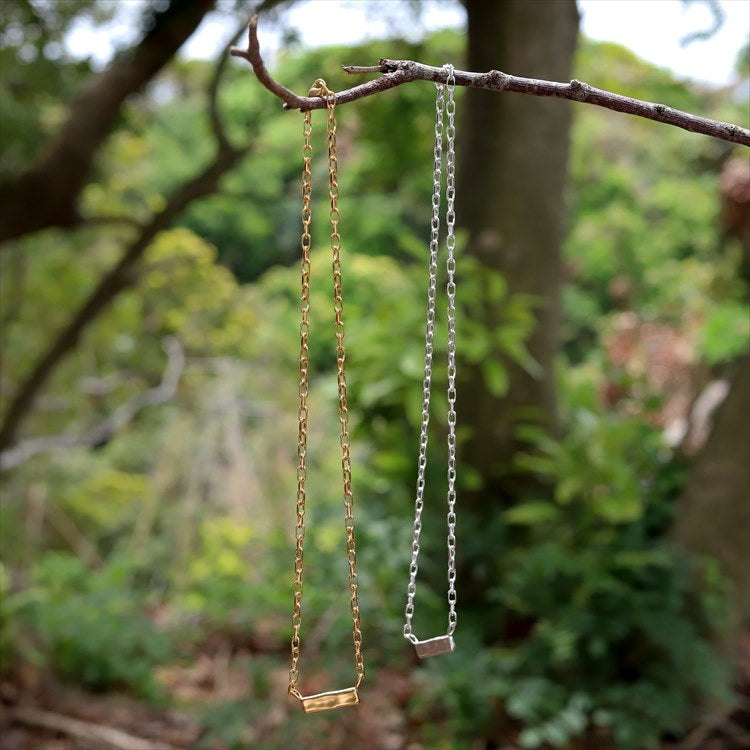 aprom necklace