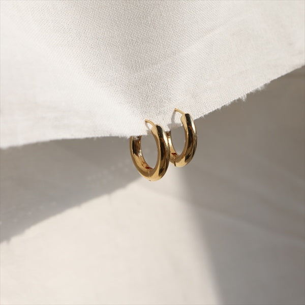 interpose earrings