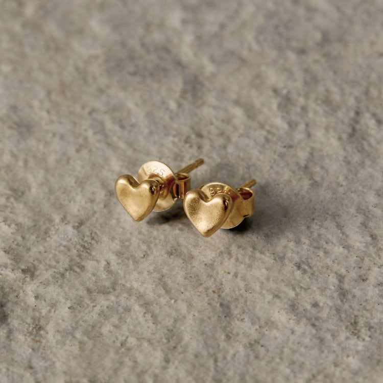 【coming soon...】タイニーハートピアス GD