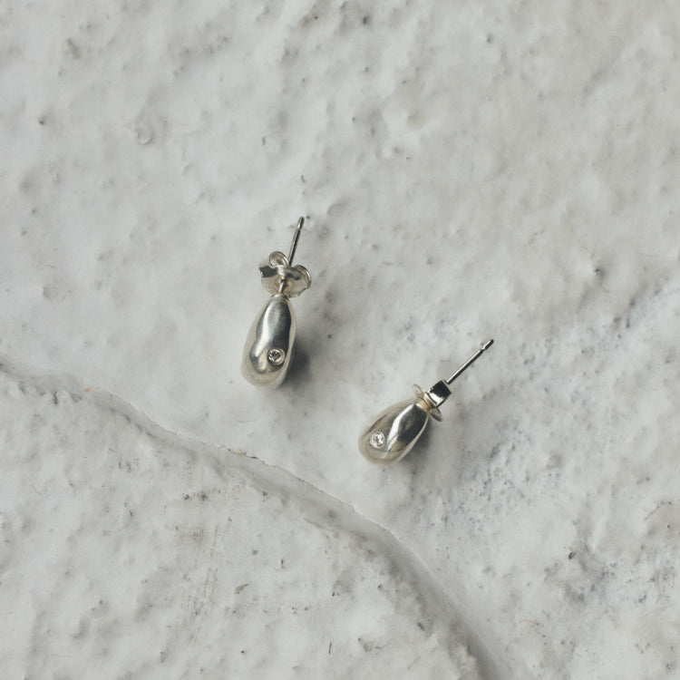 【先行販売】ヒラールピアス SV