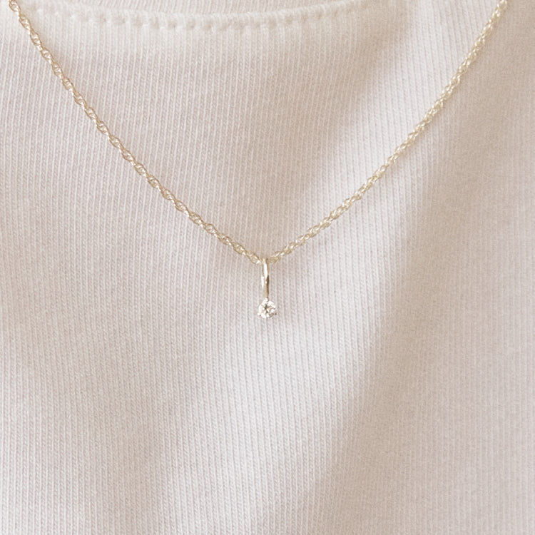 【先行販売】ミクロピンチャーム SV(CZ/アップルペリドット)