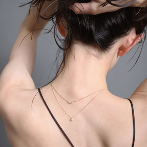 K18 breve necklace