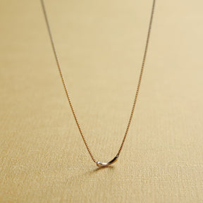 K18 breve necklace
