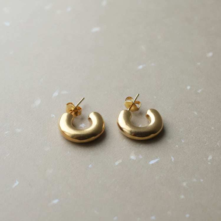 ☆新品未使用☆ TEN. ベーグルピアスGD ベーグルピアス GD