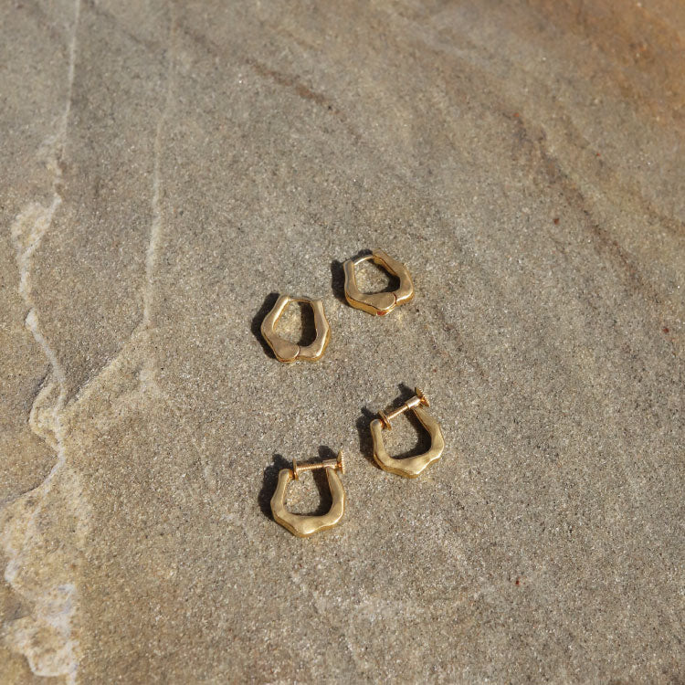 [awaken] shimmer earrings
