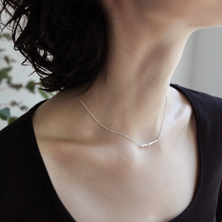 tilda necklace