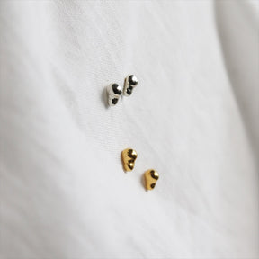 comma earrings