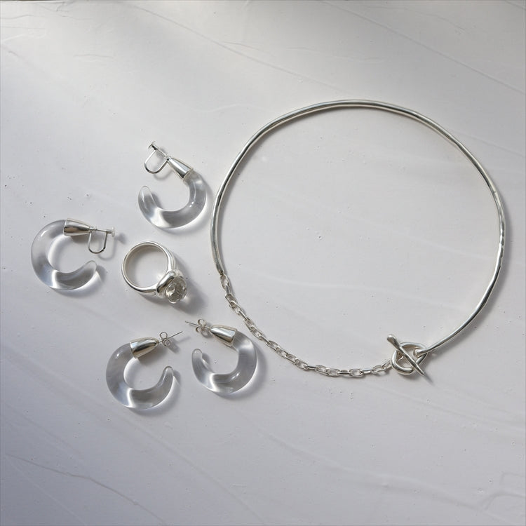 Glass pool piercing SV