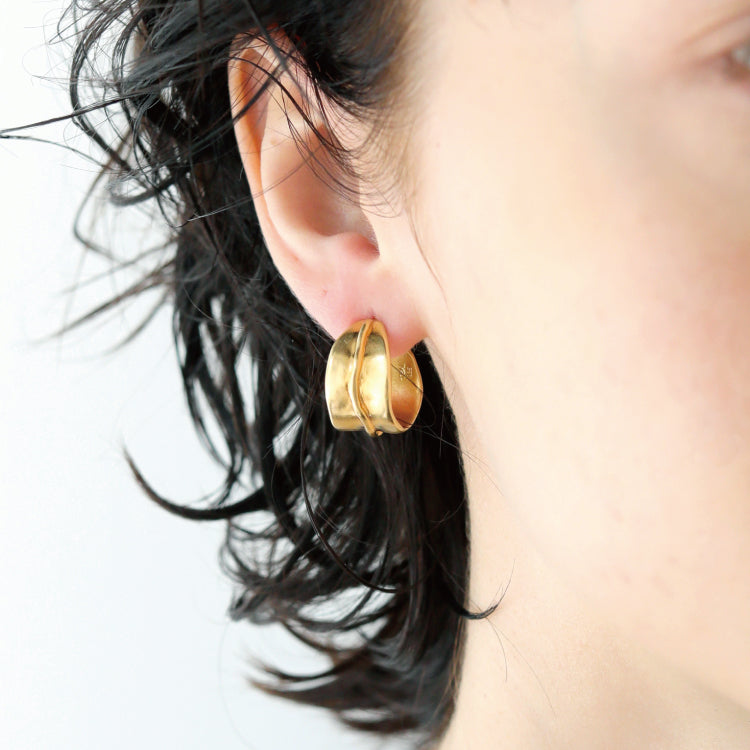 elm earrings