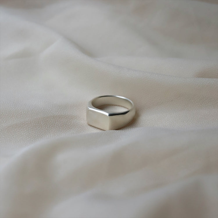 lado ring