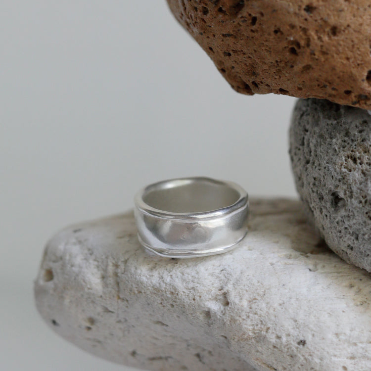 ebb ring